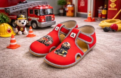 Детски боси пантофи Antal Rascal Rascal Fireman
