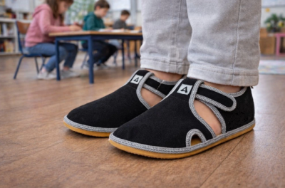 Детски боси пантофи Antal Rascal Basic Black