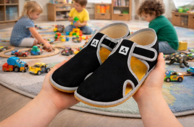 Детски боси пантофи Antal Rascal Basic Black