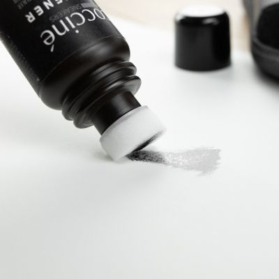 Коректор за черна кожа Coccinè Sneakers Blackener, 75 ml